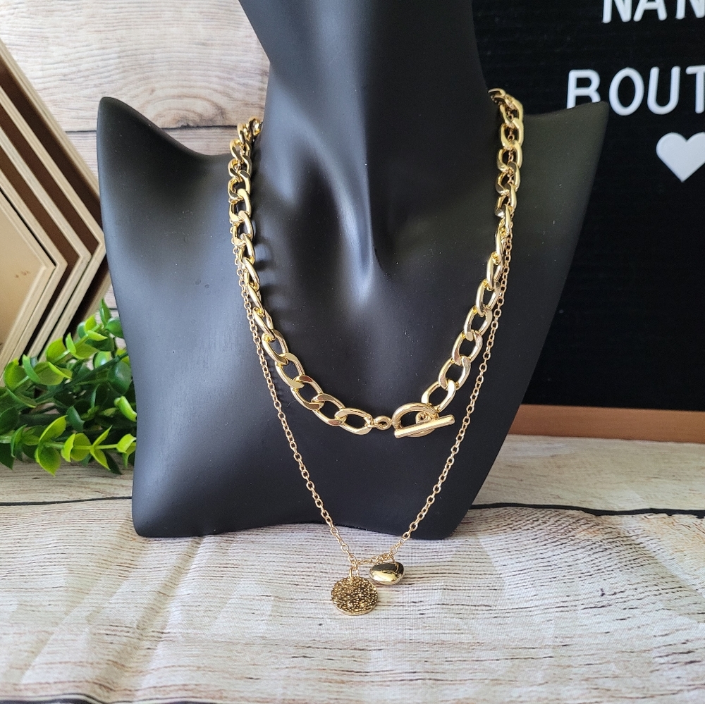 💥 Gold Layered Chunky Chain Heart Pendant Necklace✨️ - Picture 12 of 12